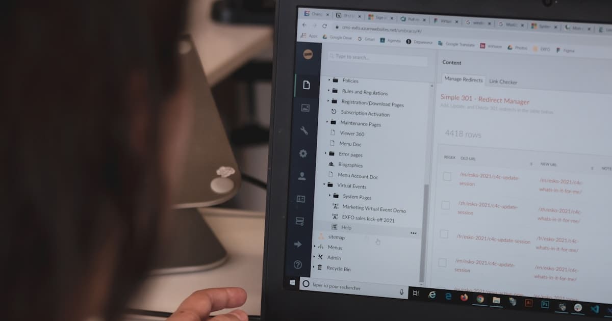 Poste de travail dédié à la prospection par email
